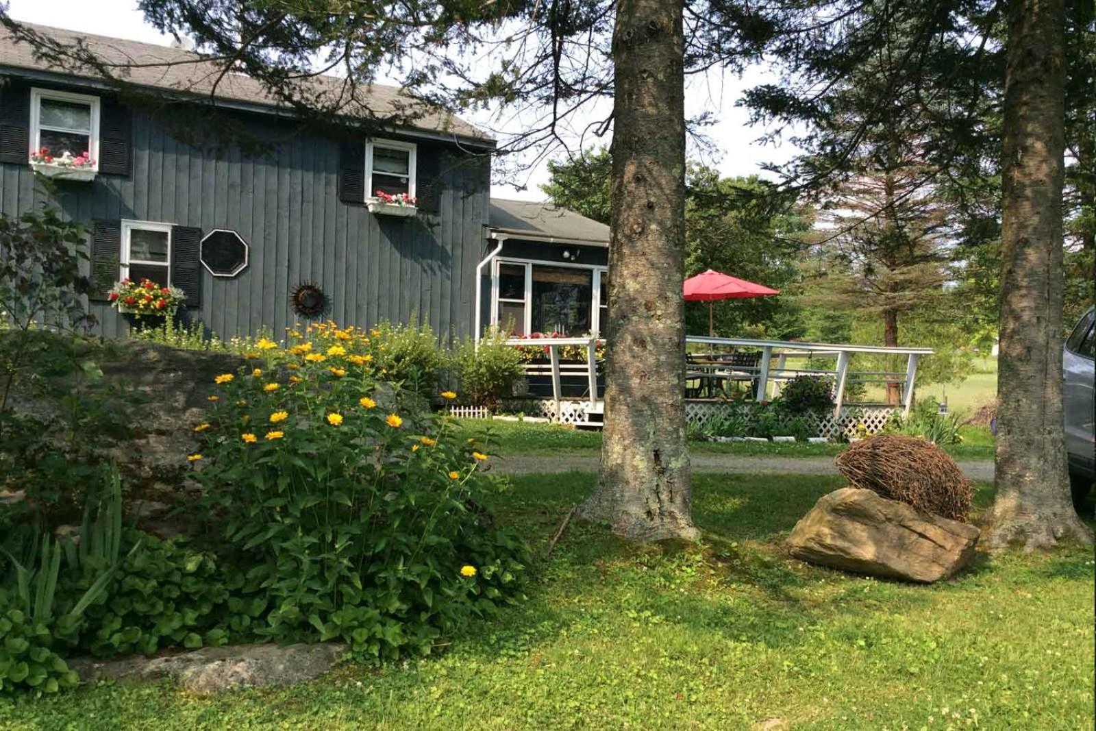 Firefly Bed & Breakfast Lincoln Exterior photo